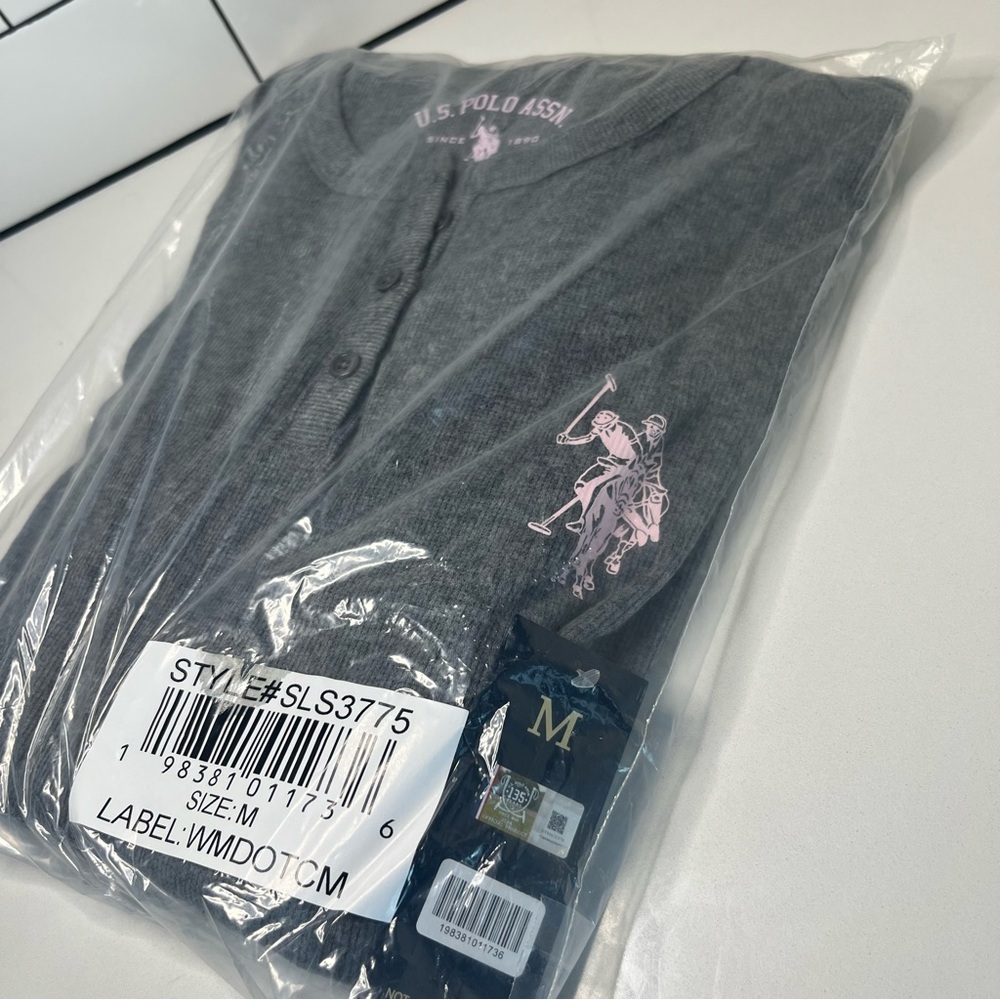 U.S. Polo Assn Women’s Gray Button-Front Knit Set Size M New With Tags